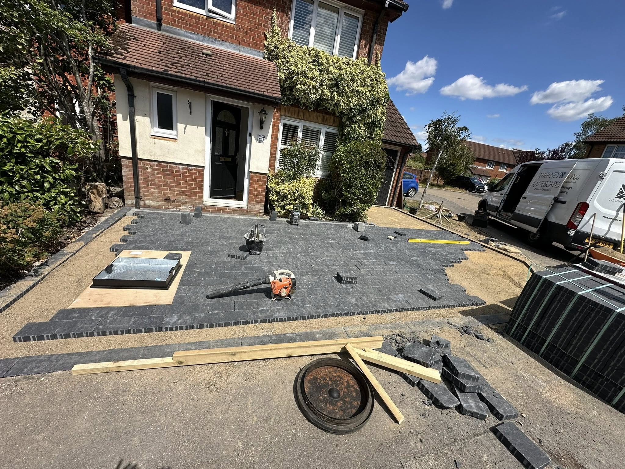 523373146_1051083427093300_7415835623025694779_n